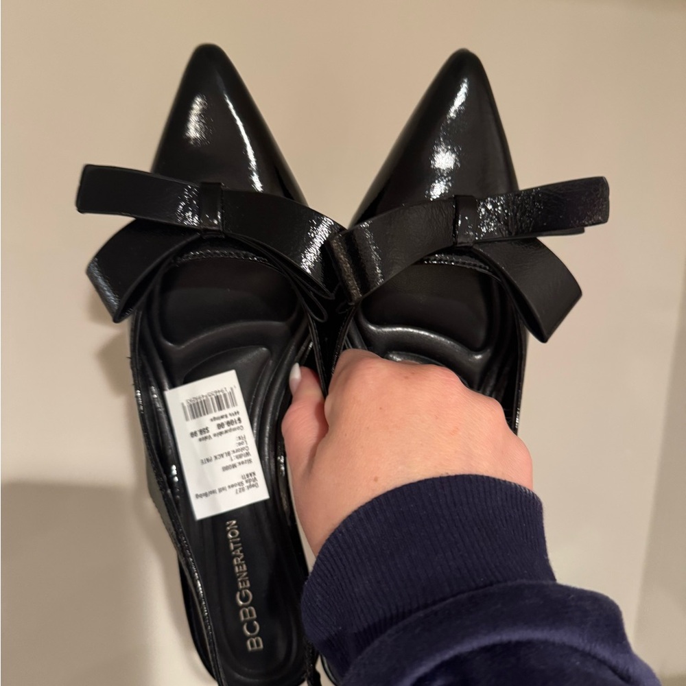 BCBG Generation Black Bow Slingbacks